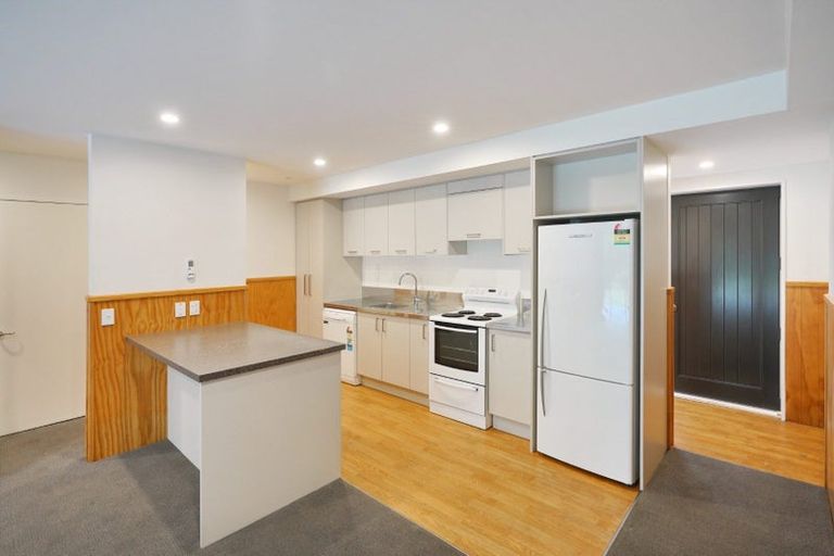 Photo of property in 17c Athol Terrace, Upper Riccarton, Christchurch, 8041