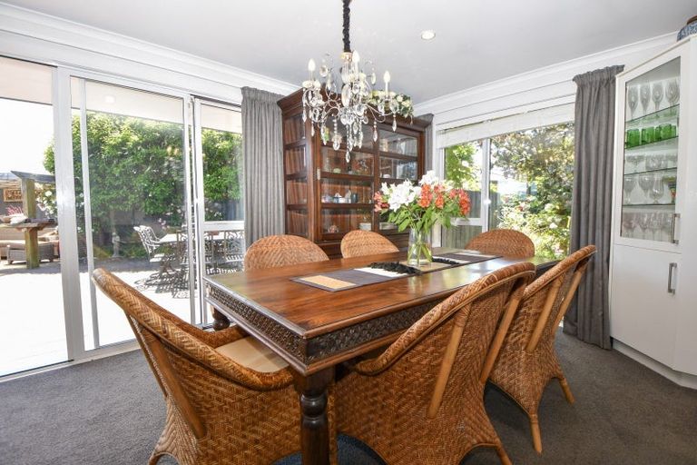 Photo of property in 5 Warrington Court, Carterton, 5713