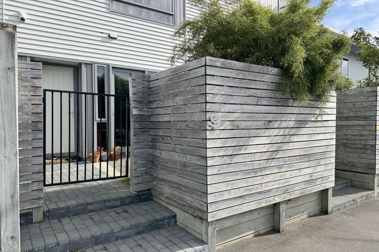 Photo of property in 9/24 Princess Terrace, Newtown, Wellington, 6021