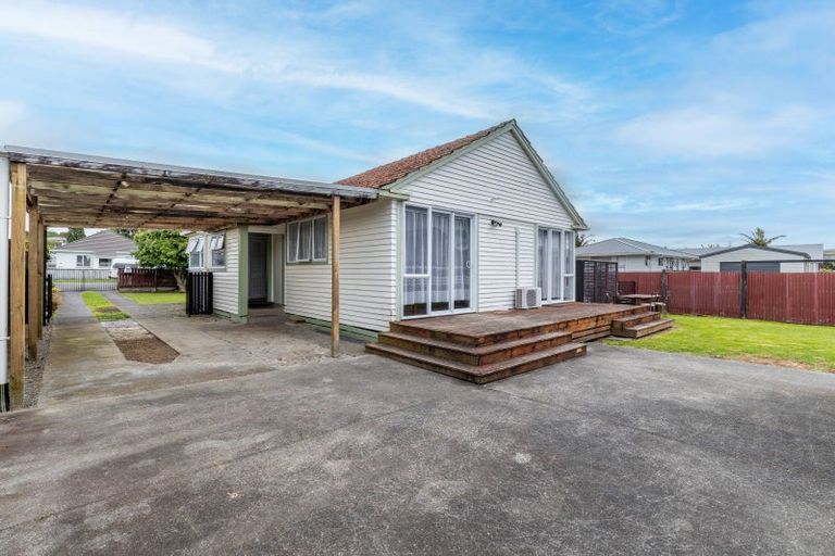 Photo of property in 54 Strange Street, Waitara, 4320