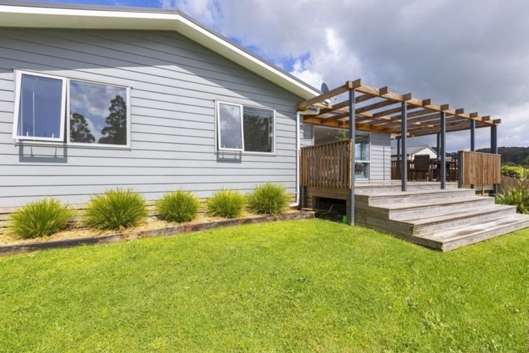 Photo of property in 21 Molesworth Drive, Mangawhai, 0505