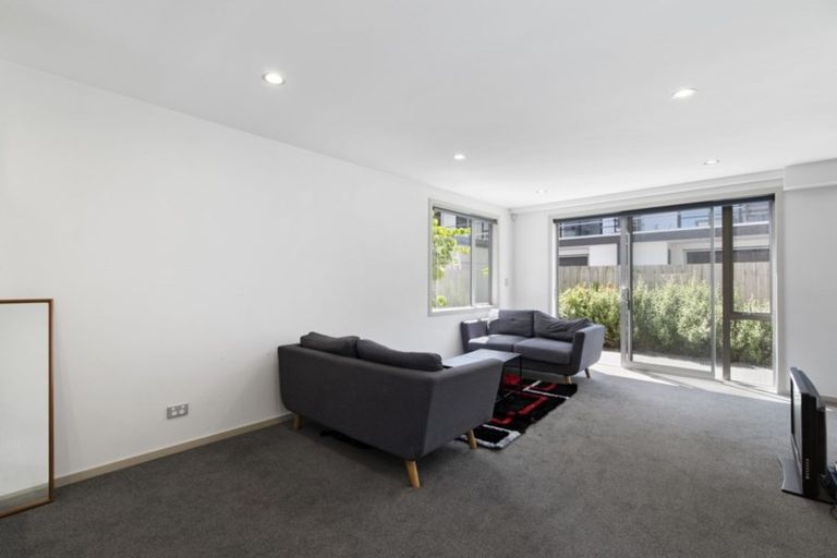 Photo of property in 2/374 Worcester Street, Linwood, Christchurch, 8011