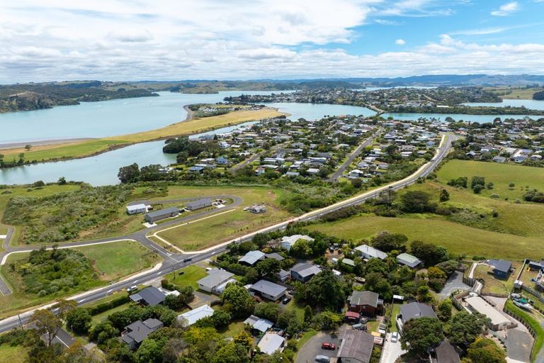 Photo of property in 120 Wainui Road, Raglan, 3225