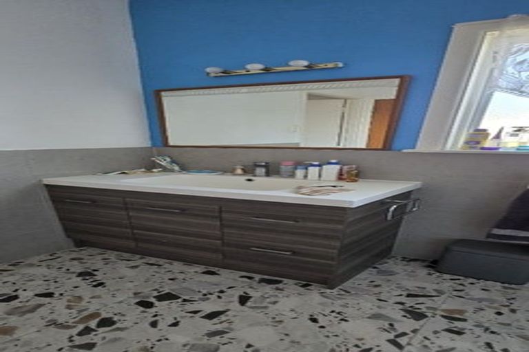 Photo of property in 4 Kelvin Place, Hamilton East, Hamilton, 3216