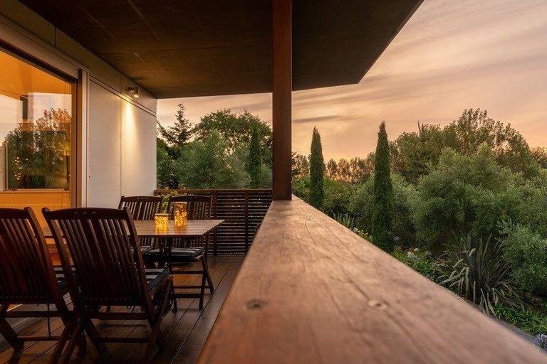 Photo of property in 37 Kensington Drive, Peka Peka, Waikanae, 5391