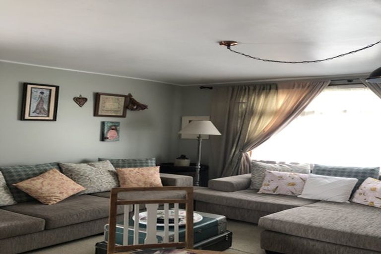 Photo of property in 16 Walshs Road, Allenton, Ashburton, 7700