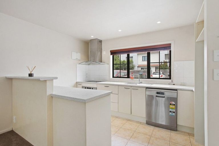 Photo of property in Summerset Village, 8/1 Harrison Road, Mount Wellington, Auckland, 1060