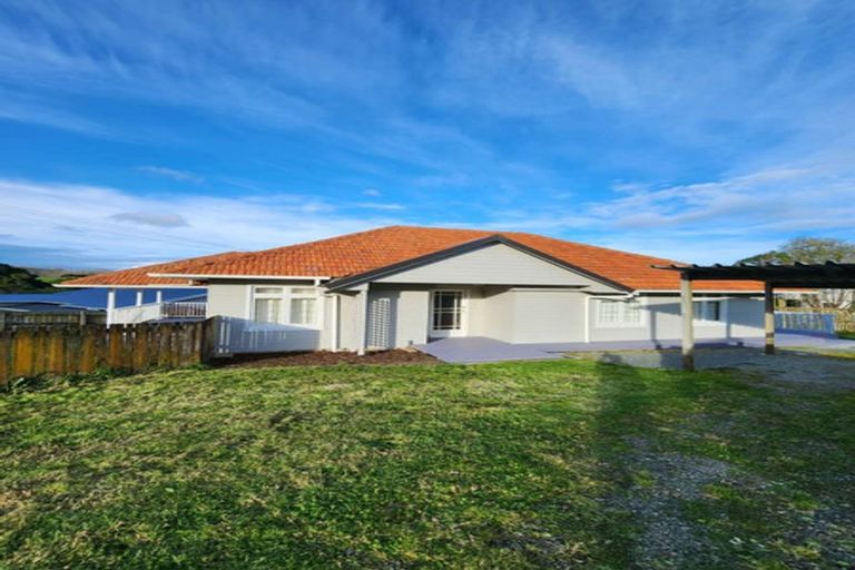 Photo of property in 114 Alcoba Street, Te Kamo, Kamo, 0112