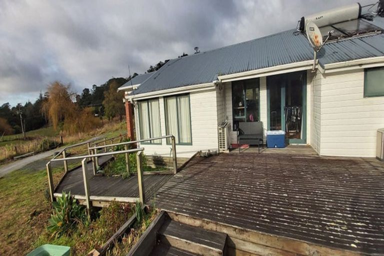 Photo of property in 1471 East Coast Road, Redvale, Albany, 0794