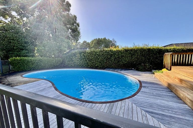 Photo of property in 37 Hillcrest Avenue, Hillcrest, Auckland, 0627