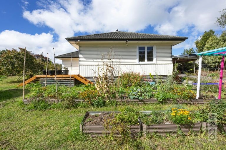 Photo of property in 29 Cambridge Road, Riverhead, 0820