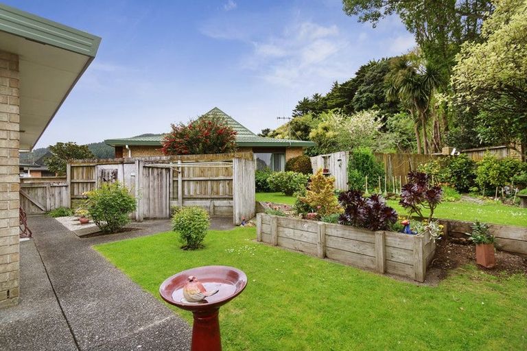 Photo of property in Redwood Village, 67/42 Main Road, Tawa, Wellington, 5028