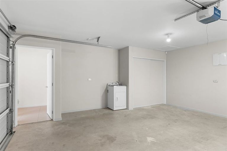 Photo of property in 4 Ambrosia Lane, Aidanfield, Christchurch, 8025