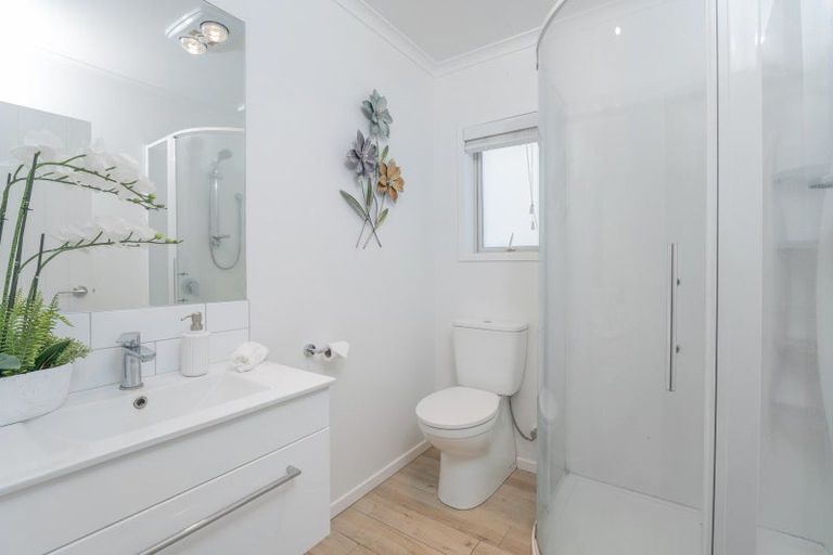 Photo of property in 56 Hahei Beach Road, Hahei, Whitianga, 3591