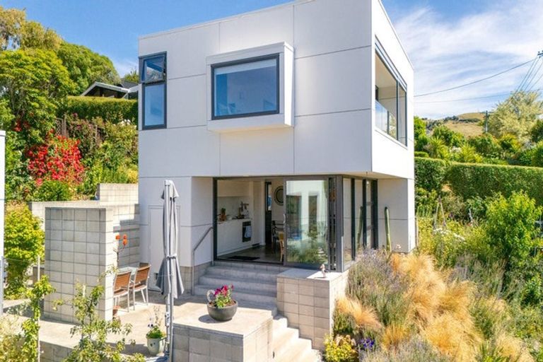 Photo of property in 19 Penlington Place, Akaroa, 7520