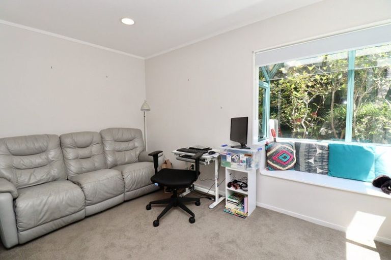 Photo of property in 21b William Avenue, Greenlane, Auckland, 1061