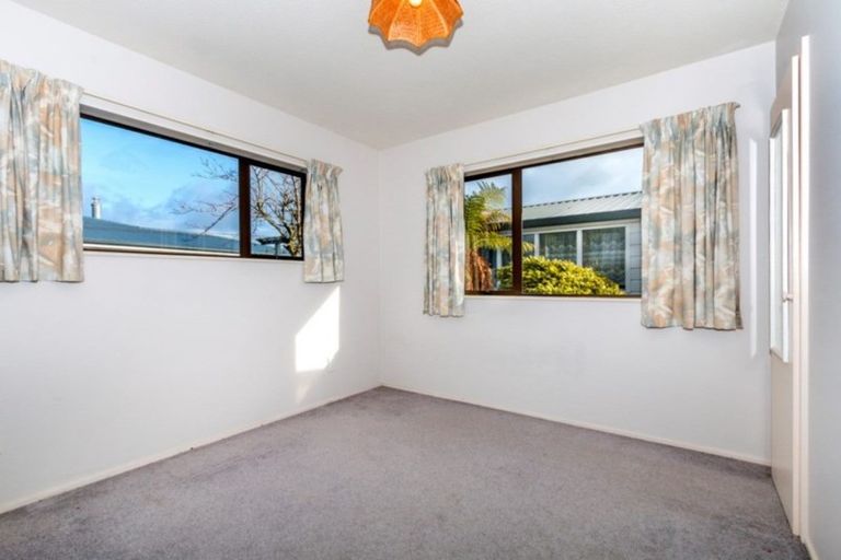Photo of property in 22 Cresswell Avenue, Burwood, Christchurch, 8061