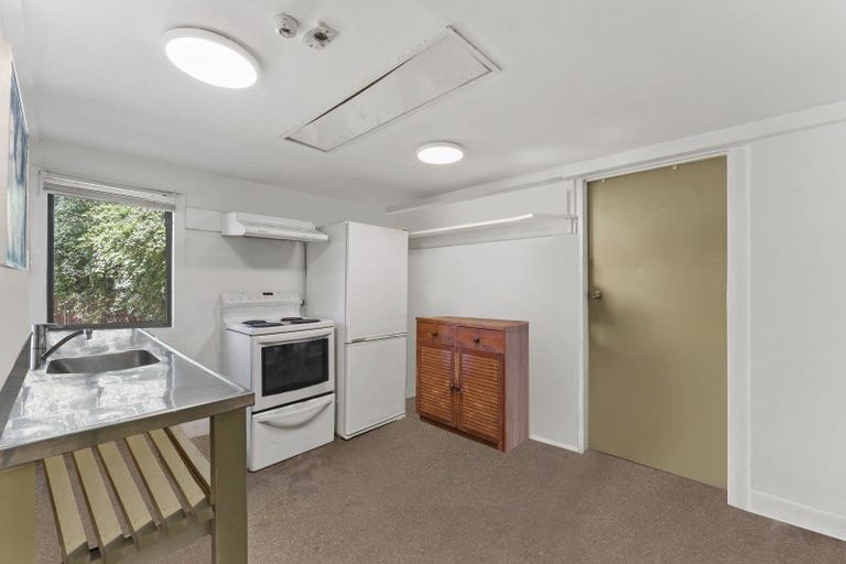 Photo of property in 22 Bowen Street, Queenstown, 9300