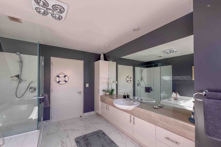 Photo of property in 79a Leinster Road, Merivale, Christchurch, 8014