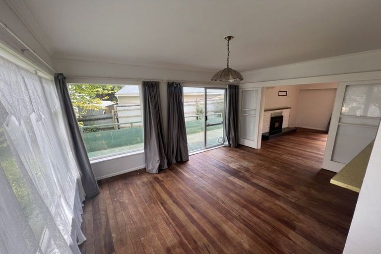 Photo of property in 10 Highfield Place, Levin, 5510