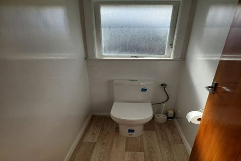 Photo of property in 3b Ferretti Grove, Avalon, Lower Hutt, 5011