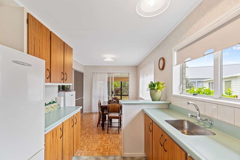 Photo of property in 4 Saunders Place, Gonville, Whanganui, 4501