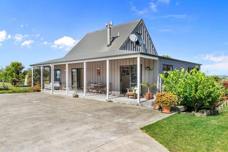 Photo of property in 204 Fishlock Road, Te Arai, Wellsford, 0974