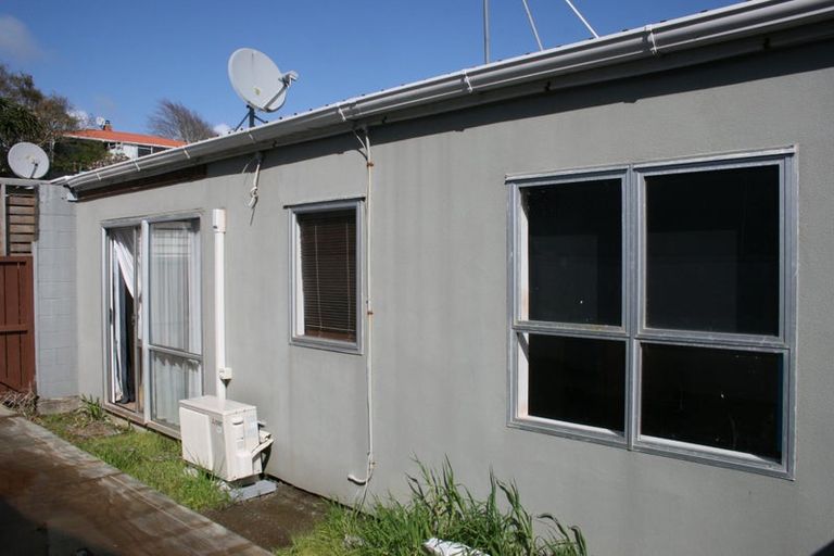 Photo of property in 17b Parsons Street, Vogeltown, New Plymouth, 4310