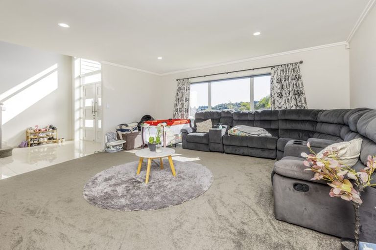 Photo of property in 11 Henriette Place, The Gardens, Auckland, 2105