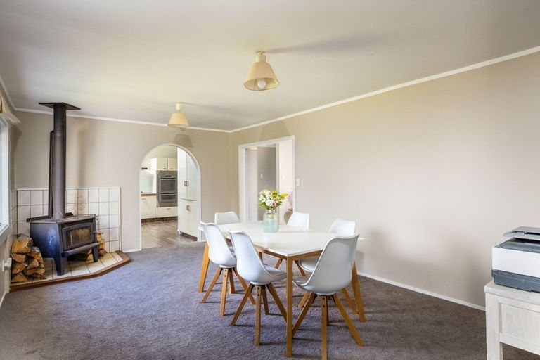 Photo of property in 37 Allan Road, Burgess Park, New Plymouth, 4371