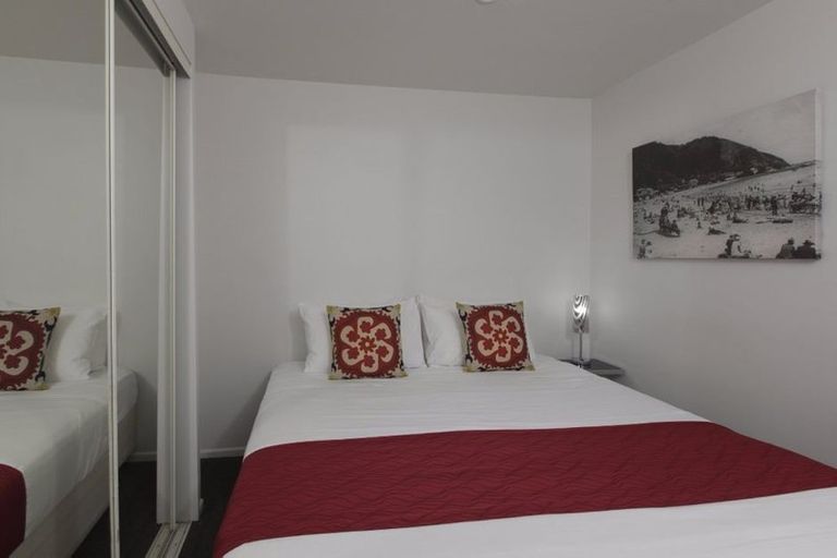 Photo of property in Terrace Garden Apartments, 10a/120 The Terrace, Wellington Central, Wellington, 6011