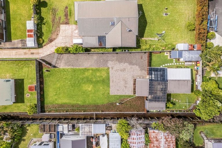 Photo of property in 17 Cook Drive, Whitianga, 3510