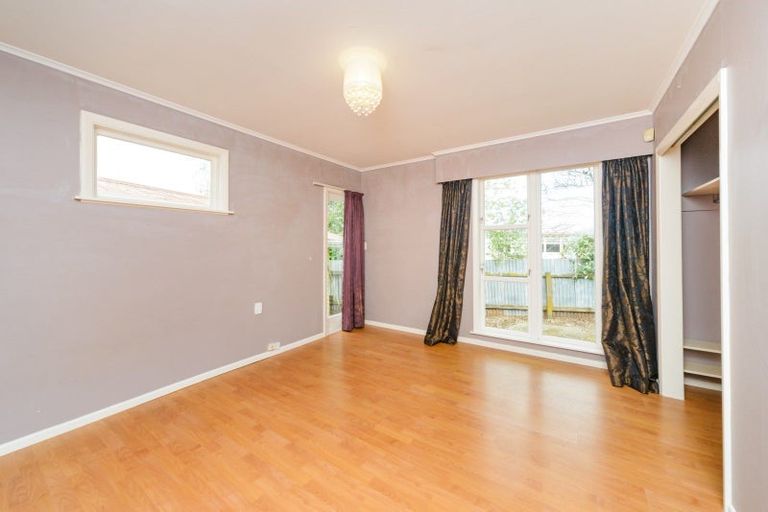 Photo of property in 5 Snowdon Avenue, Terrace End, Palmerston North, 4410