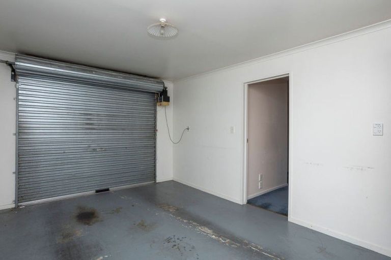 Photo of property in 19a Burns Street, Dannevirke, 4930