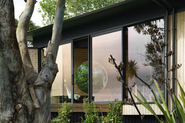 Photo of property in 109b Cliffs Road, Saint Clair, Dunedin, 9012