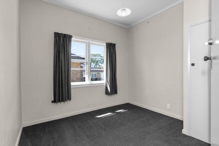 Photo of property in 28 Galloway Street, Hamilton East, Hamilton, 3216