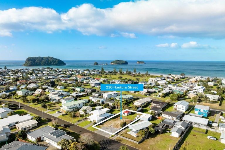 Photo of property in 210 Hauturu Street, Whangamata, 3620