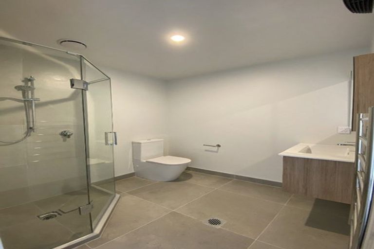 Photo of property in 6/66 Metcalfe Road, Ranui, Auckland, 0612