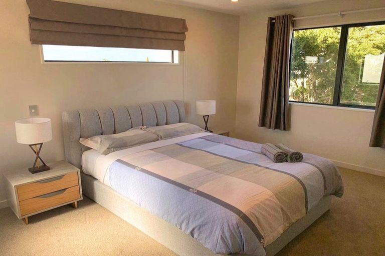 Photo of property in 2 Lyndon Street, Riccarton, Christchurch, 8011