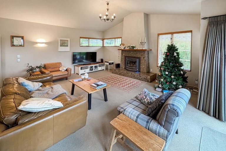 Photo of property in 3 Hayward Rise, Owhata, Rotorua, 3010