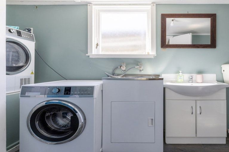 Photo of property in 18 Rahui Road, Taupo, 3330