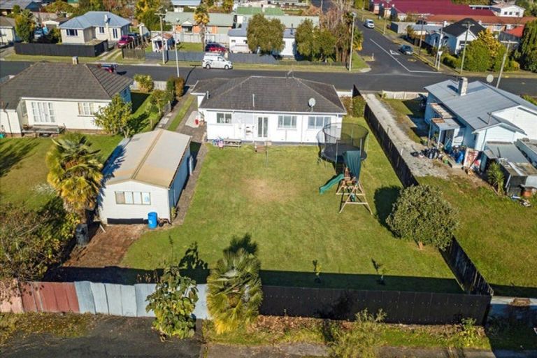Photo of property in 15 Ngarongo Street, Te Kuiti, 3910