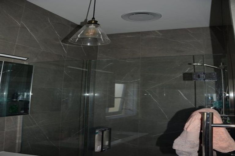 Photo of property in 15 Portland Crescent, Thorndon, Wellington, 6011