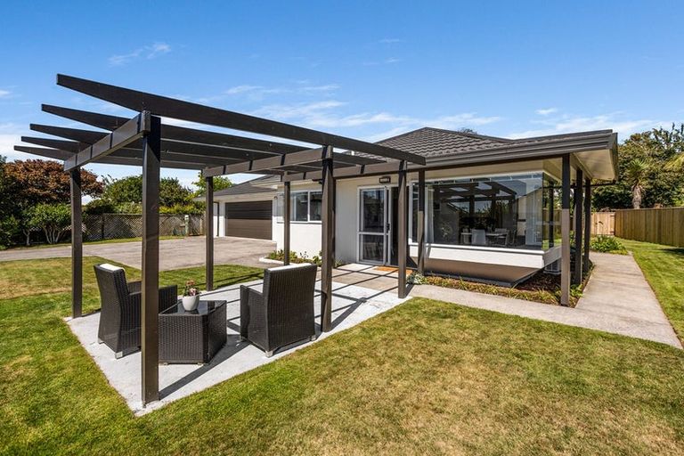 Photo of property in 9a Karina Road, Merrilands, New Plymouth, 4312