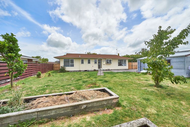Photo of property in 7 Chadwick Place, Highbury, Palmerston North, 4412
