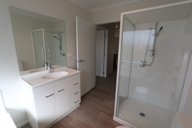 Photo of property in 15 Kennedy Lane, Hamilton East, Hamilton, 3216