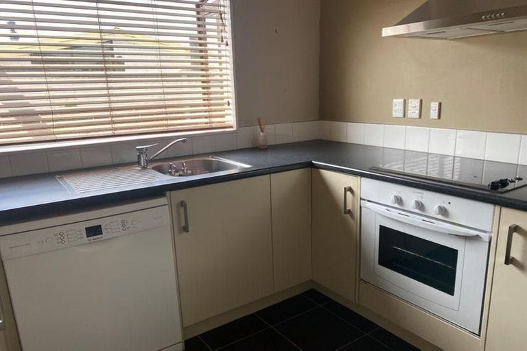 Photo of property in 5/78 Guppy Road, Greenmeadows, Napier, 4112