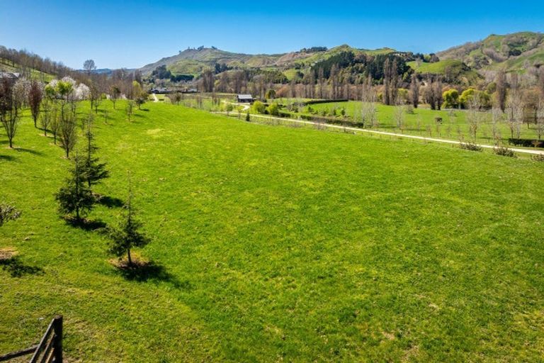 Photo of property in Matangi Road, Kahuranaki, 4294