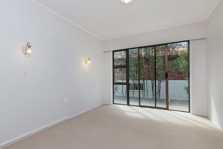 Photo of property in 146 Wellington Street, Pukekohe, 2120