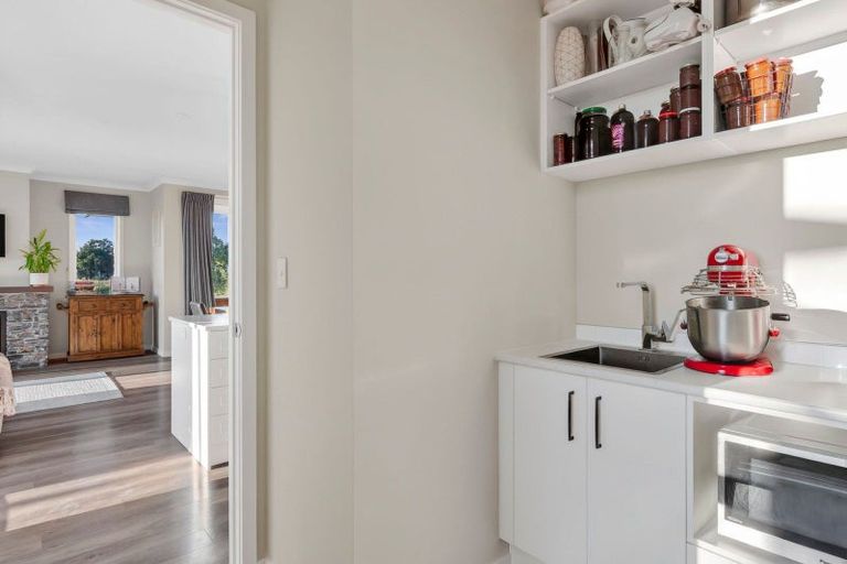 Photo of property in 235 Hiwi Road, Tauwhare, Hamilton, 3287